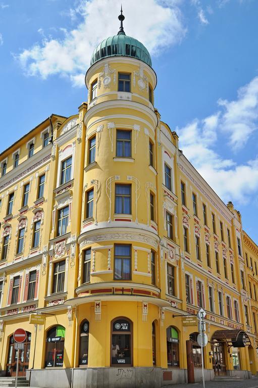 Grandhotel Garni Jihlava Buitenkant foto